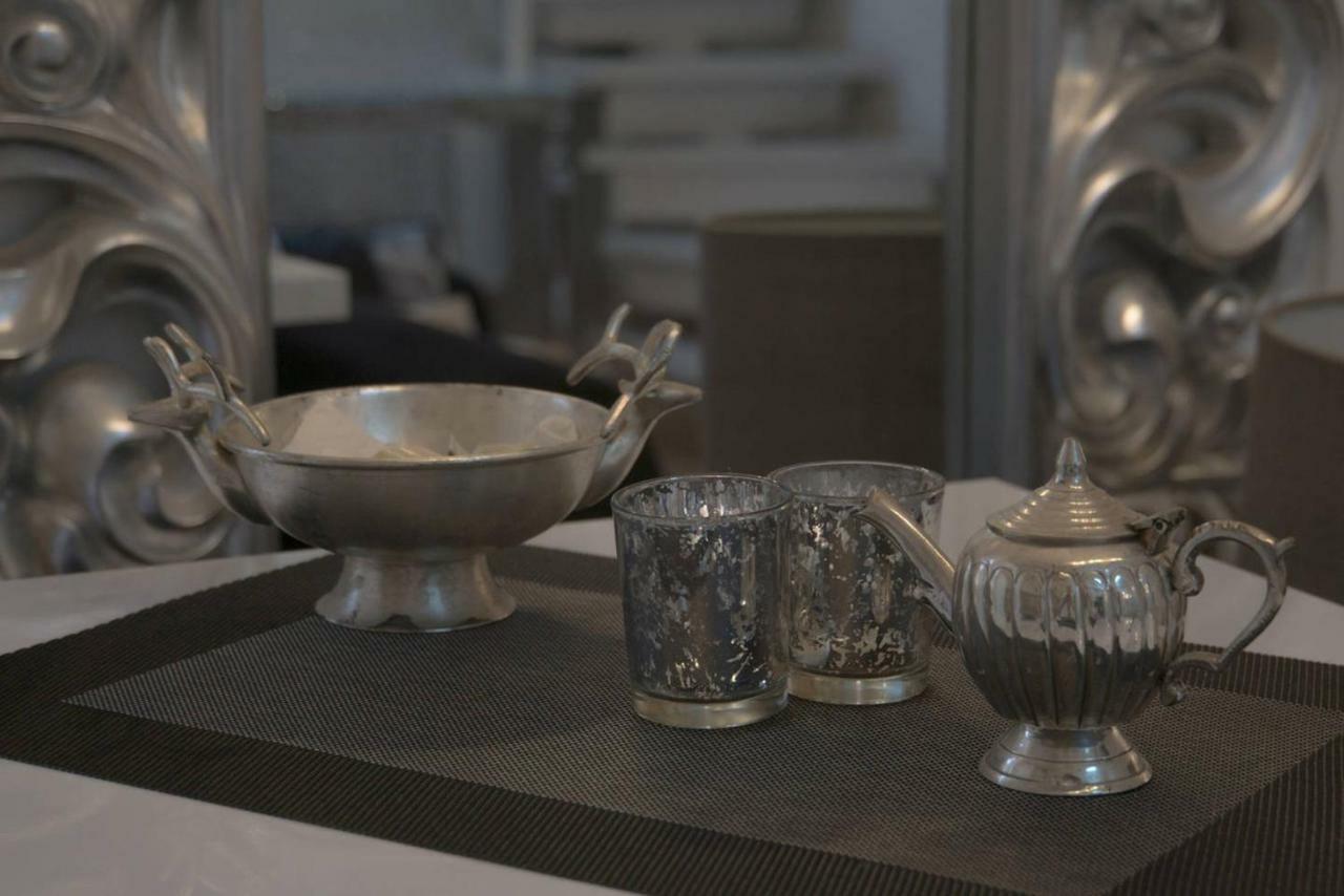 Elegante Appartmento Nel Quadrato D'Oro A St Tropez سان تروبيه المظهر الخارجي الصورة
